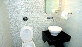 Hotel Shiv Villa, Mount Abu- Super Deluxe AC Bathroom